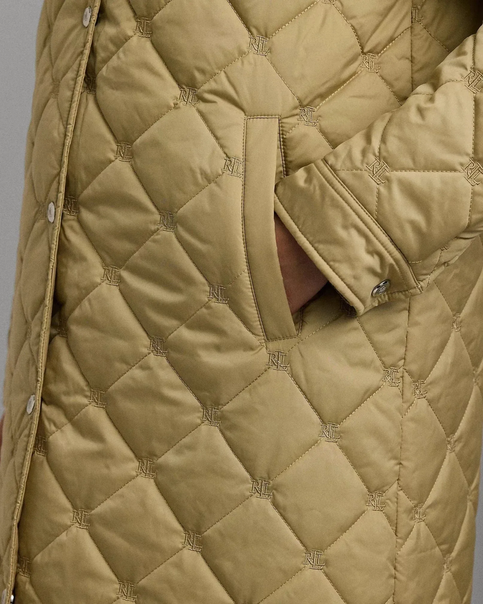 Lauren Ralph Lauren Logo Quilted Long Coat In Birch Tan