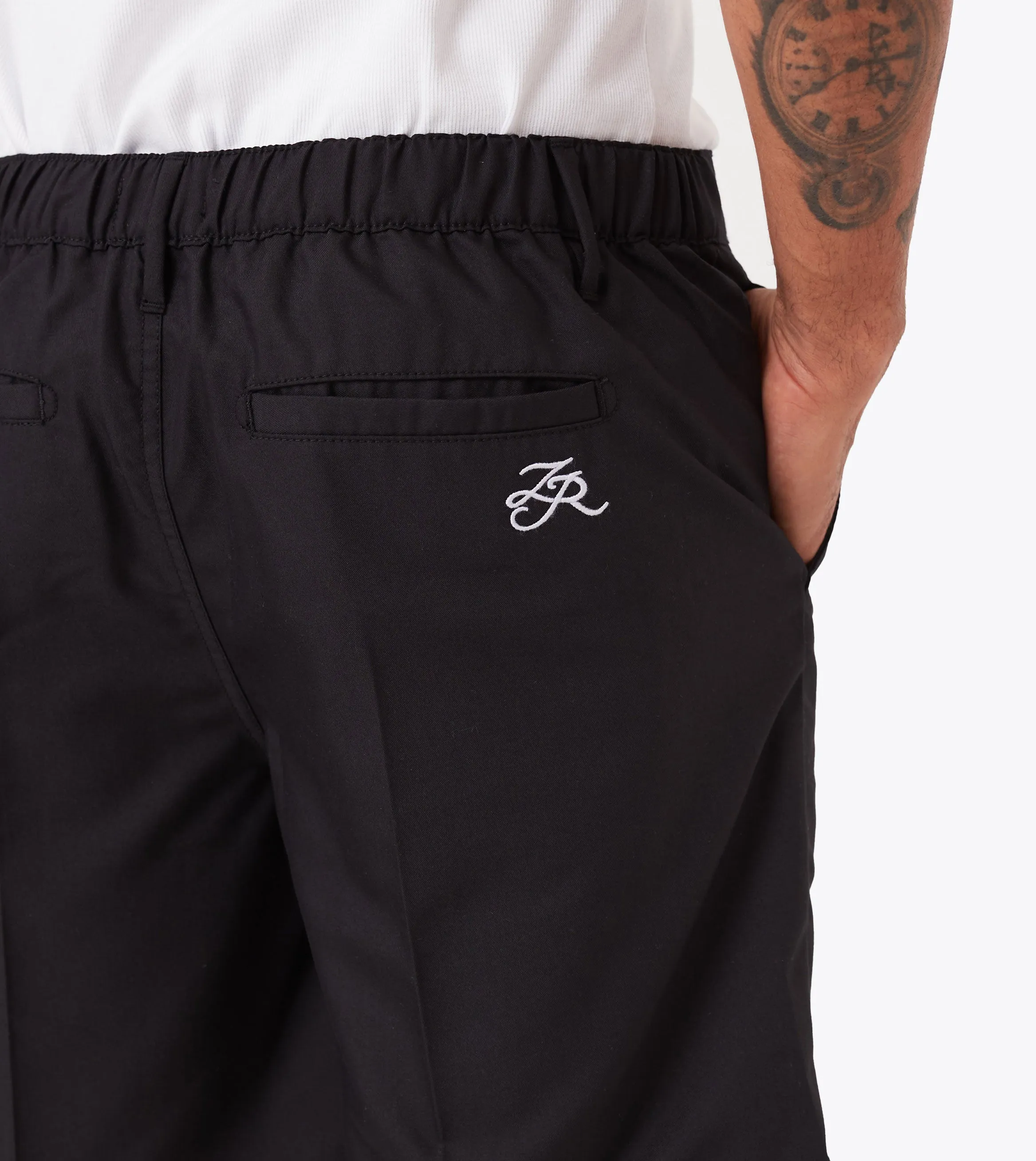 Provence Pintuck Short Black